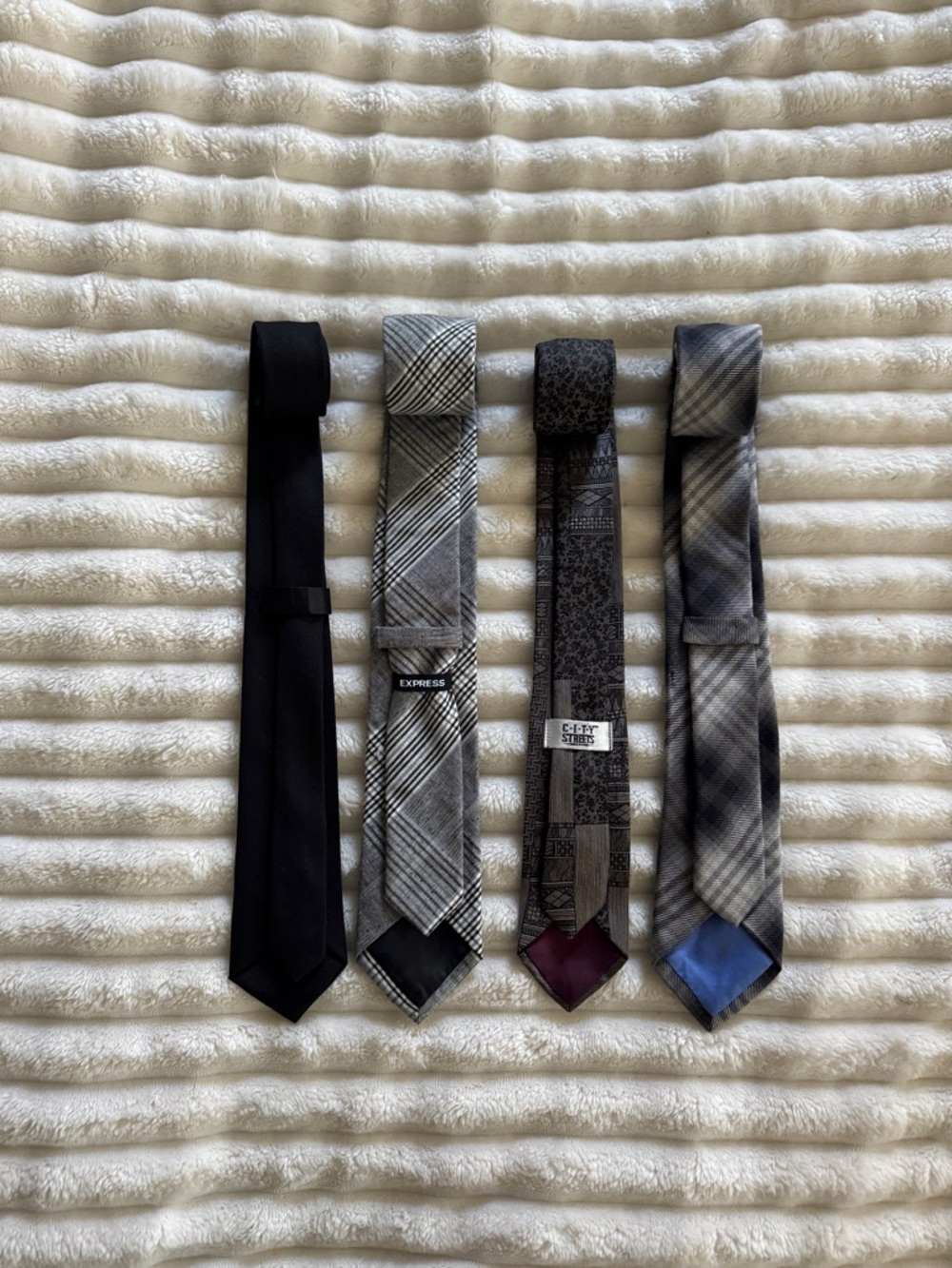 Sharp Style Skinny Tie Set - 4-Pack - Picture 6 of 9
